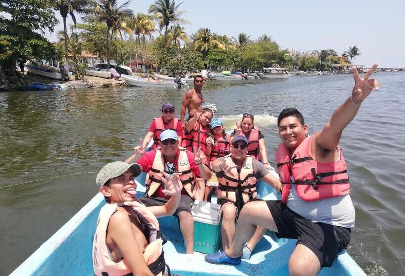 فندق Villa Marán Chachalacas Ambiente Familiar