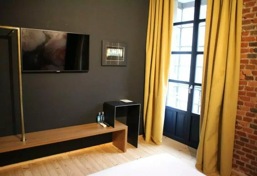 پانسیون 13 Suites