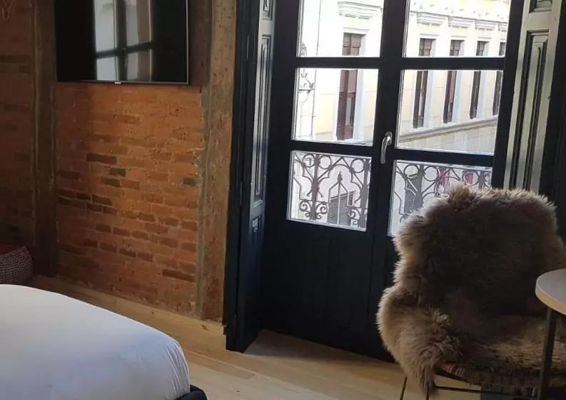 پانسیون 13 Suites