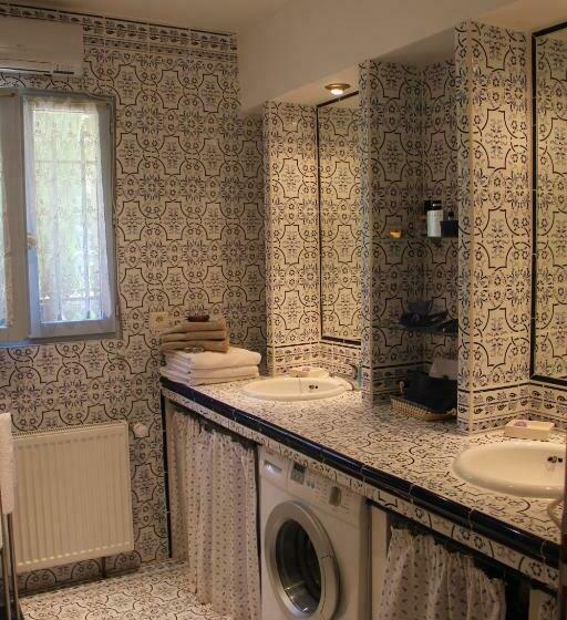 بنسيون Le Baou