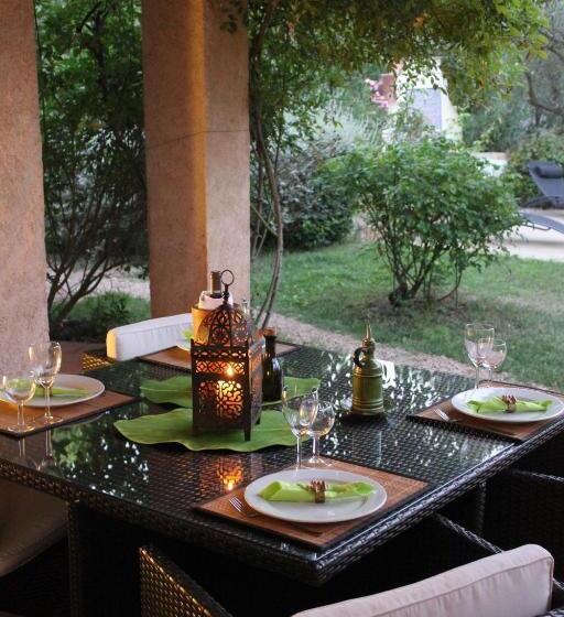 بنسيون Le Baou