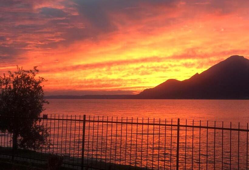 펜션 Villa Torre   Atmosfera Romantica