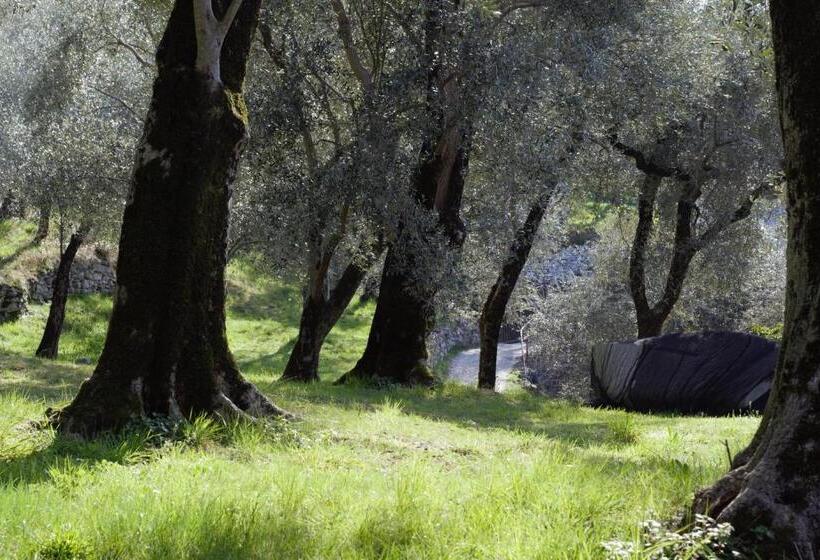 펜션 Villa Torre   Atmosfera Romantica