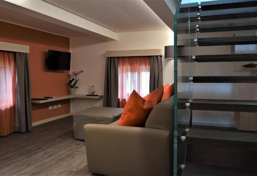 펜션 Villa Torre   Atmosfera Romantica