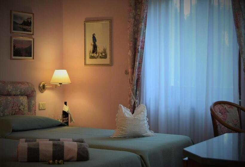 펜션 Villa Torre   Atmosfera Romantica