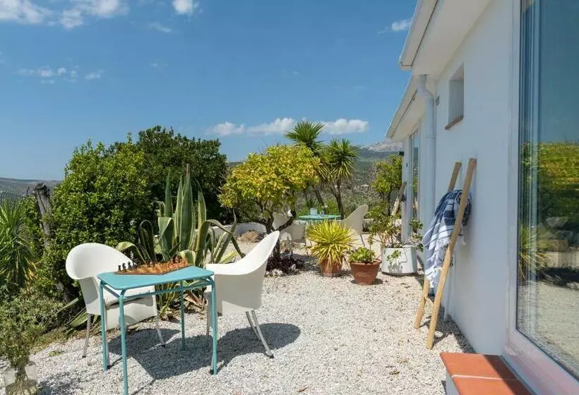 Aamiaismajoitus (B&B) Finca Gordo