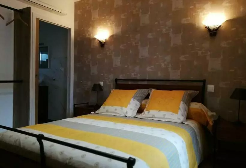 Aamiaismajoitus (B&B) Le Dauphin