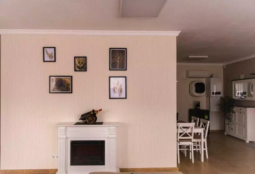 Lira Holiday Apartments