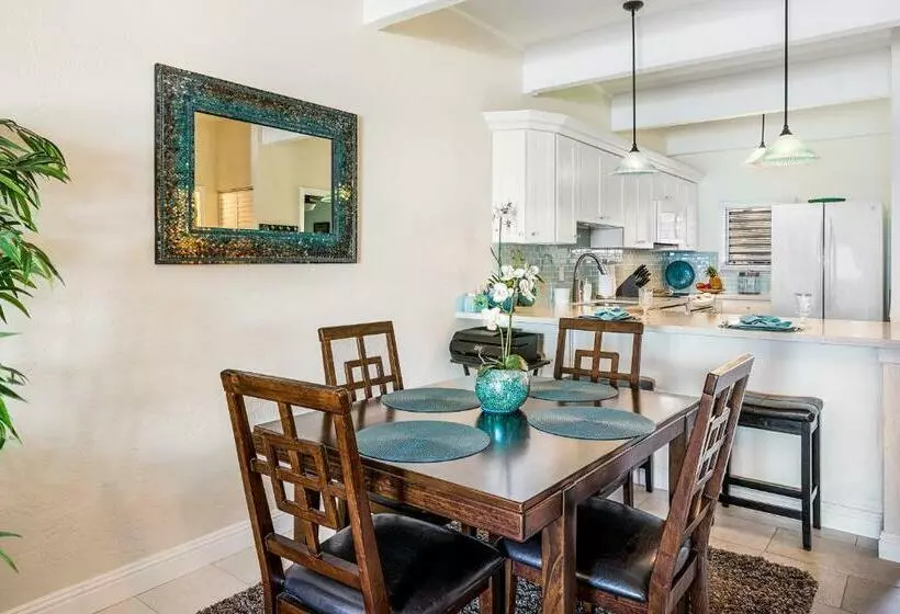 Oceanfront Luxury Condo