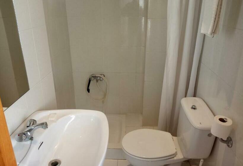 פנסיון Hostal Mobydick2