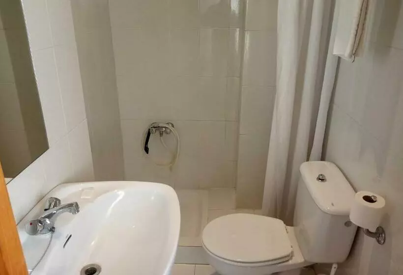 پانسیون Hostal Mobydick2