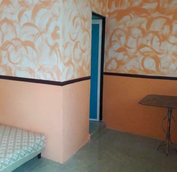 פנסיון Hostal Y Temazcal Guemez