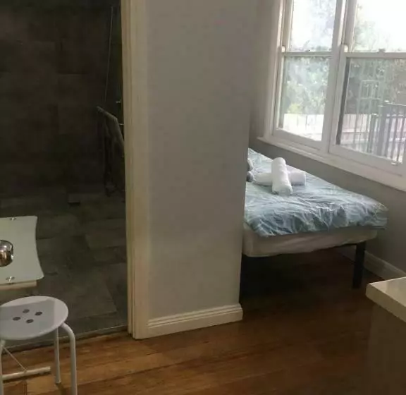 Majatalo Melbourne Short Stay   Clayton Station, Monash Uni, Hospital
