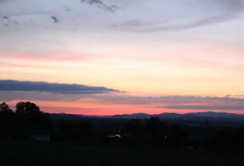 Retkeilymaja Gasthof Hehenberger