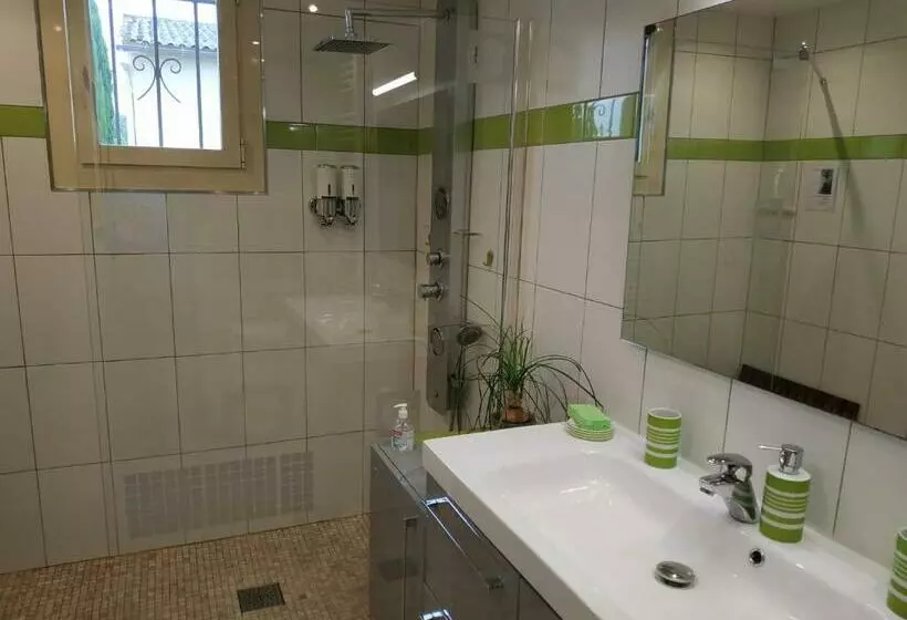 Aamiaismajoitus (B&B) Bienvenue à La Frémigère