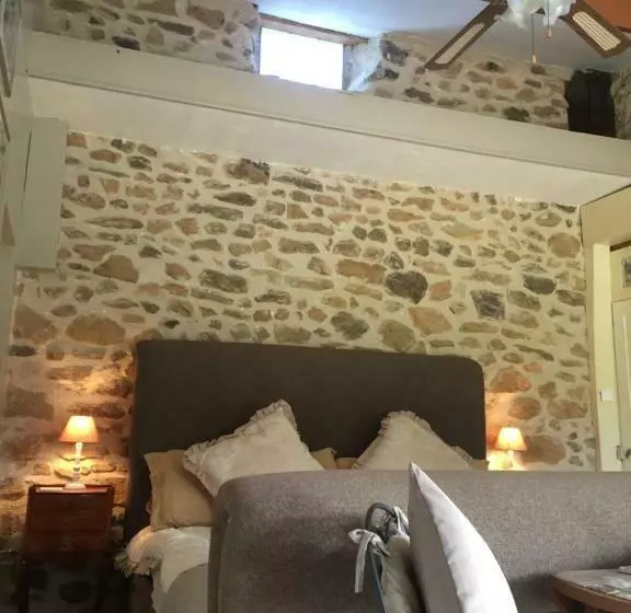 Aamiaismajoitus (B&B) Chambre D’hôte   Ilse S Garden Chair