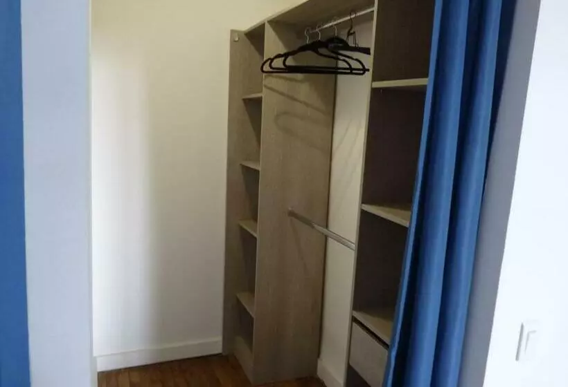 Aamiaismajoitus (B&B) Chateau De Craon