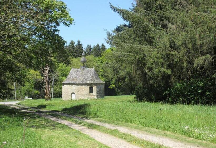 مبيت وإفطار Chateau De Craon