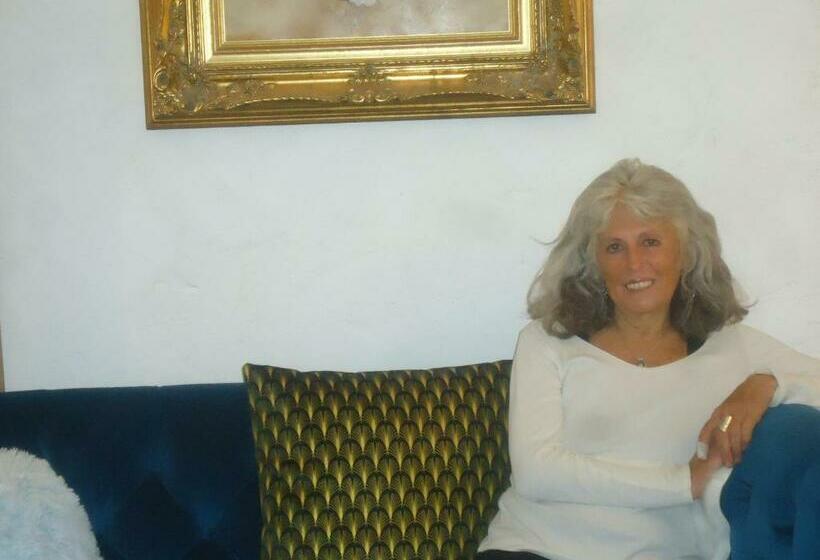 مبيت وإفطار Kioui