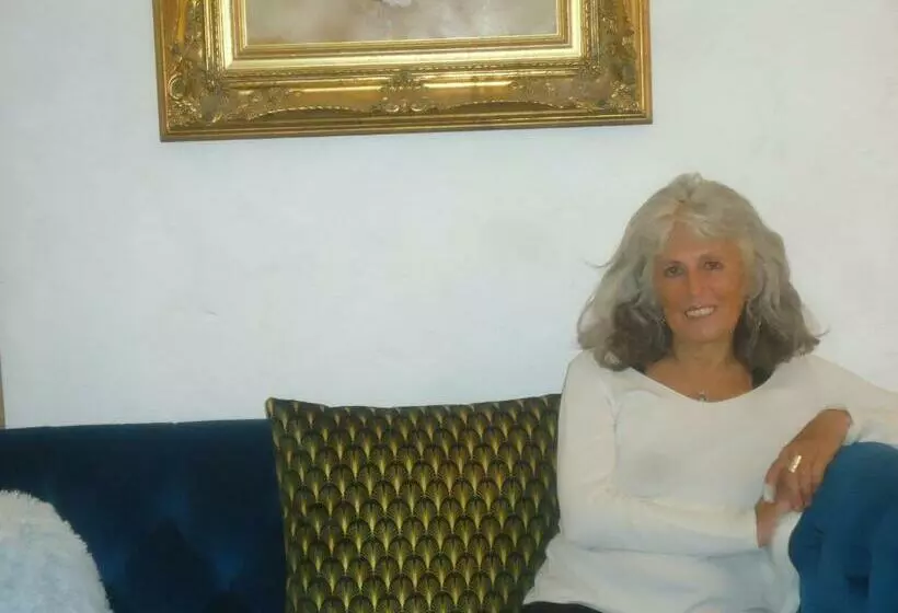 Aamiaismajoitus (B&B) Kioui