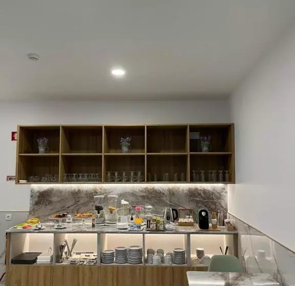 ベッドアンドブレックファースト Nova Delpa Al