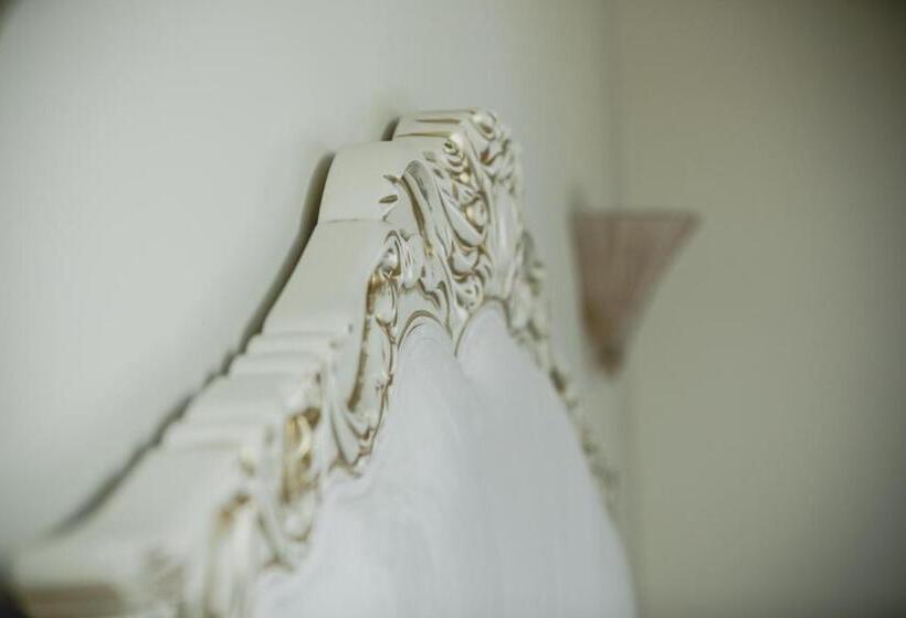 تختخواب و صبحانه Viterbo 8 The Artists House