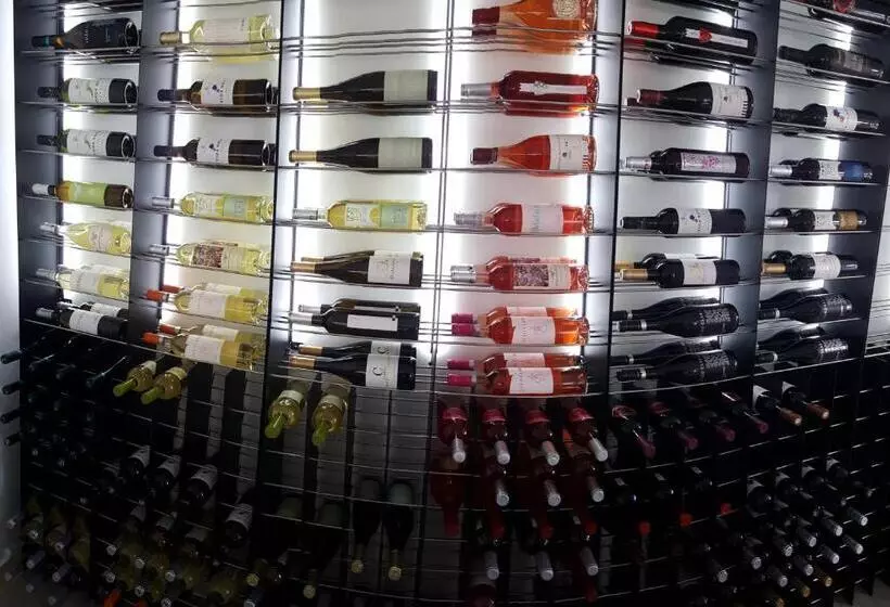 Casa Bela Moura, Boutique Hotel & Wine