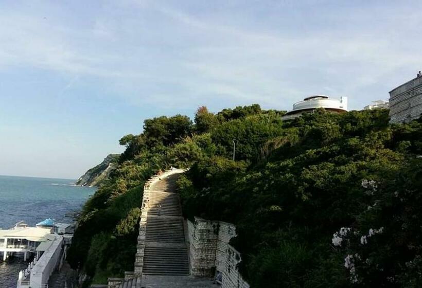 پانسیون Casa Viorica