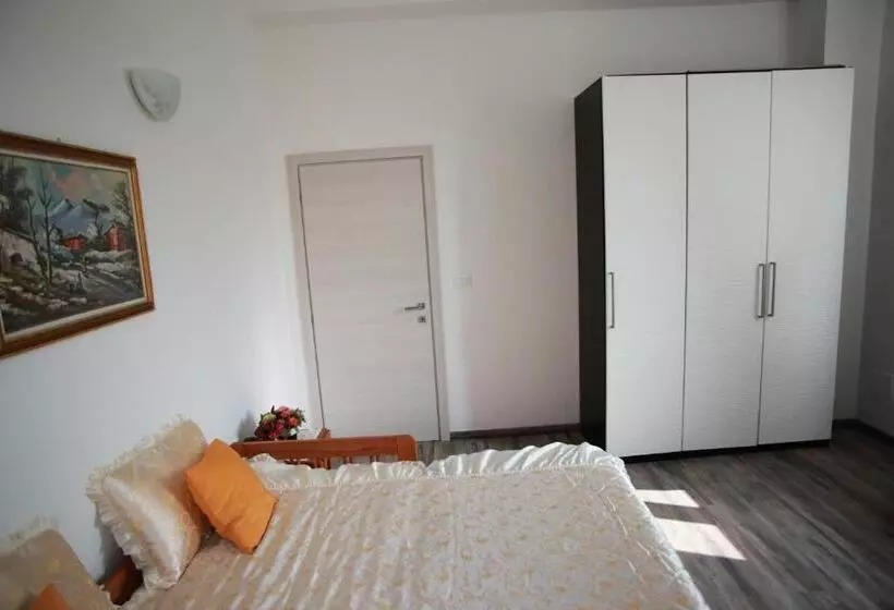 پانسیون Casa Viorica