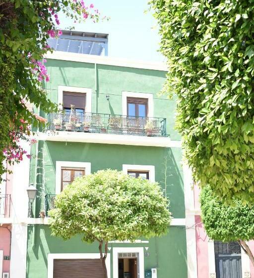 پانسیون La Pita Guesthouse