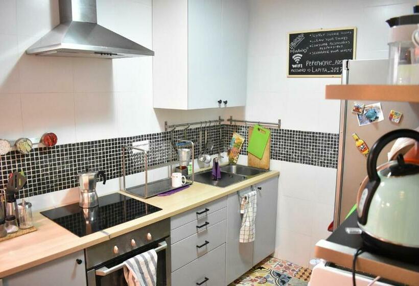 پانسیون La Pita Guesthouse