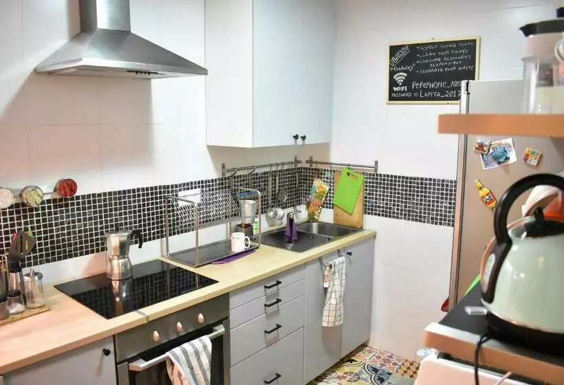 پانسیون La Pita Guesthouse