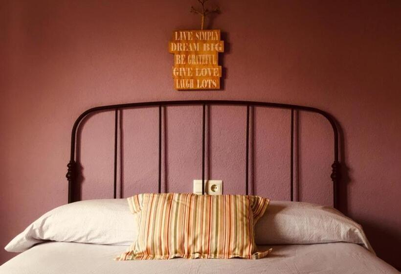 پانسیون La Pita Guesthouse