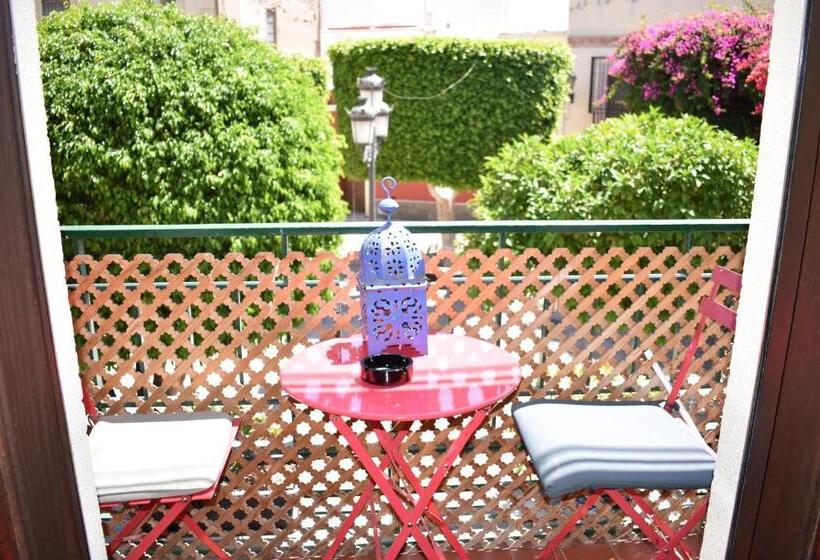 پانسیون La Pita Guesthouse