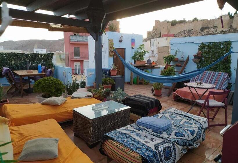 پانسیون La Pita Guesthouse