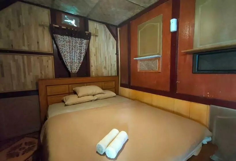 Pension Villa Sindoro Village