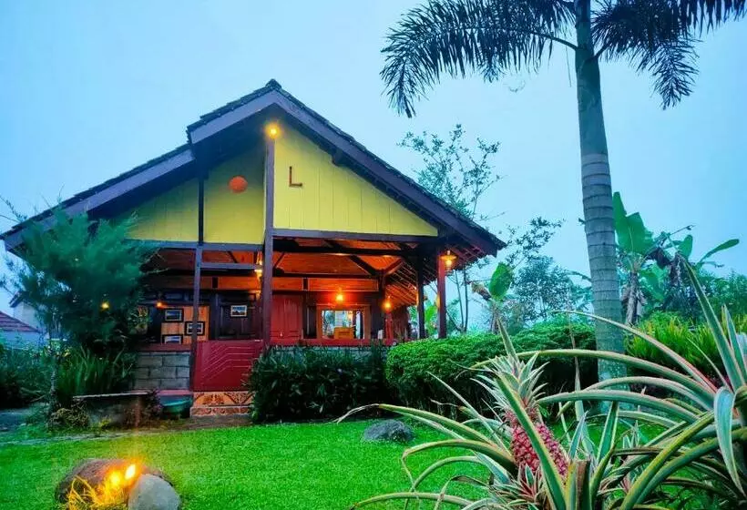 Pension Villa Sindoro Village