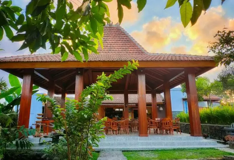 Pension Villa Sindoro Village