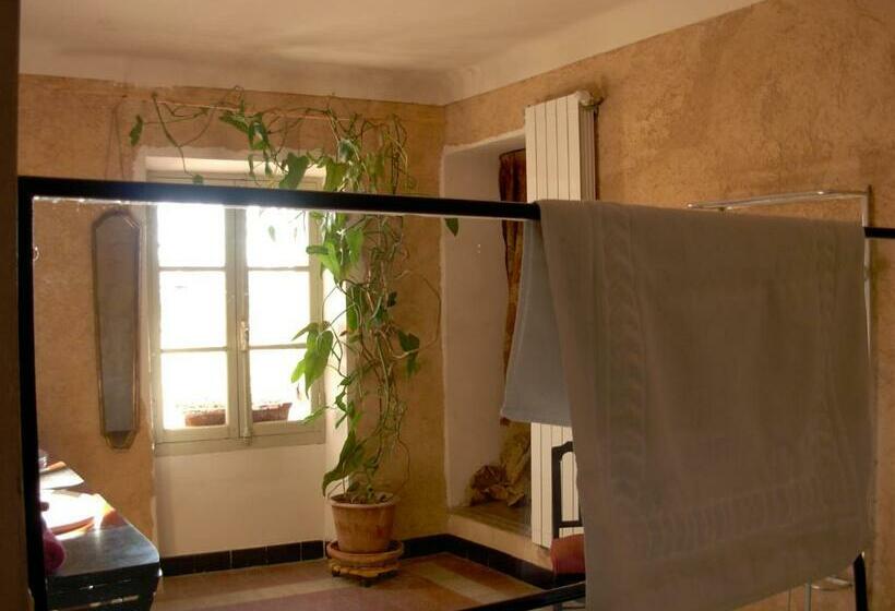 Bed and Breakfast Le Mas Du Caprier