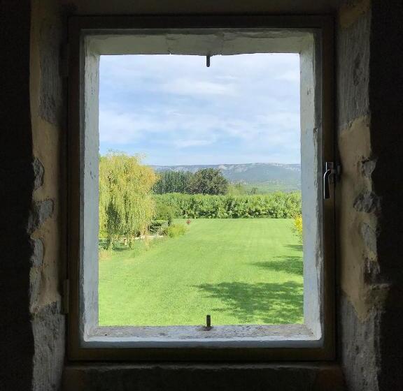 Bed and Breakfast Le Mas Du Caprier