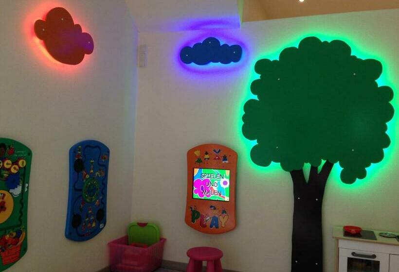 Hotelli Neumanns Waldschänke