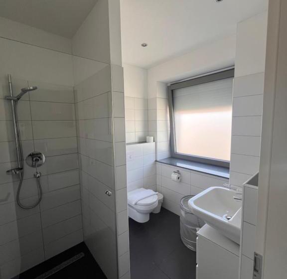 New Age Boardinghouse