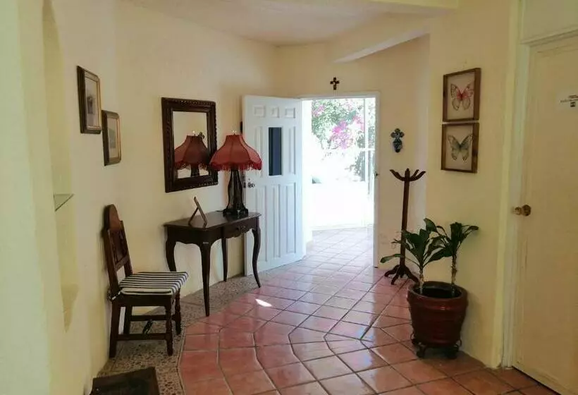 پانسیون Hostal San Pablo