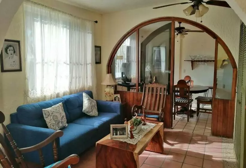 پانسیون Hostal San Pablo