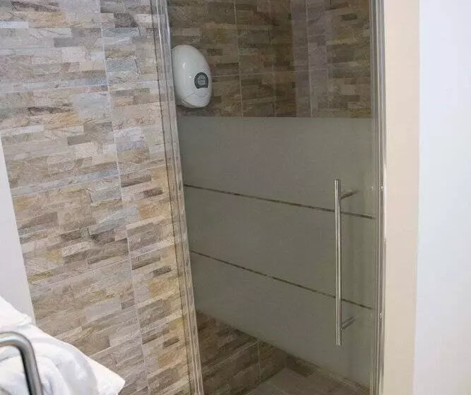 Appart Hôtel Chanzy / Angoulême