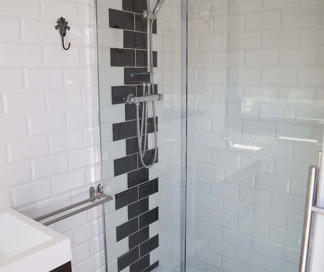 Appart Hôtel Chanzy / Angoulême