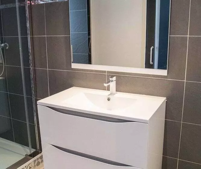 Appart Hôtel Chanzy / Angoulême