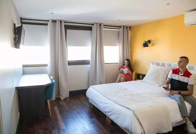 Appart Hôtel Chanzy / Angoulême