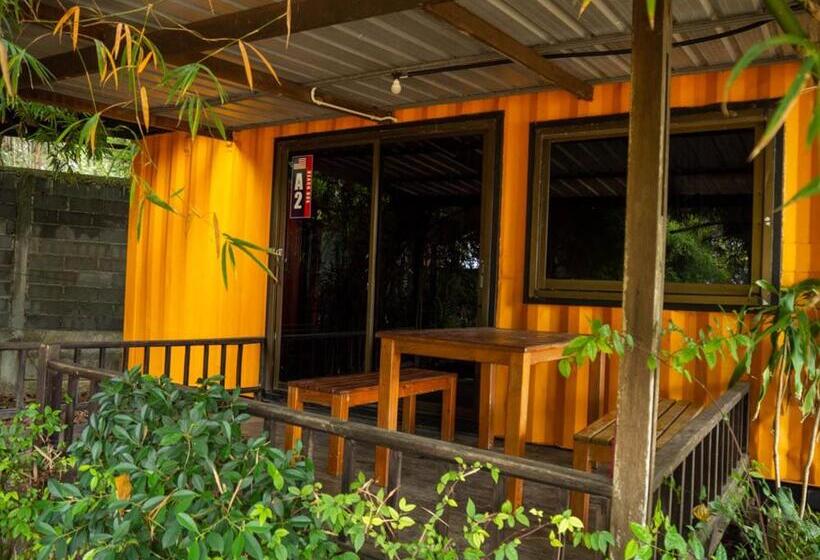 Beach Box Resort At Rimlay Rayong