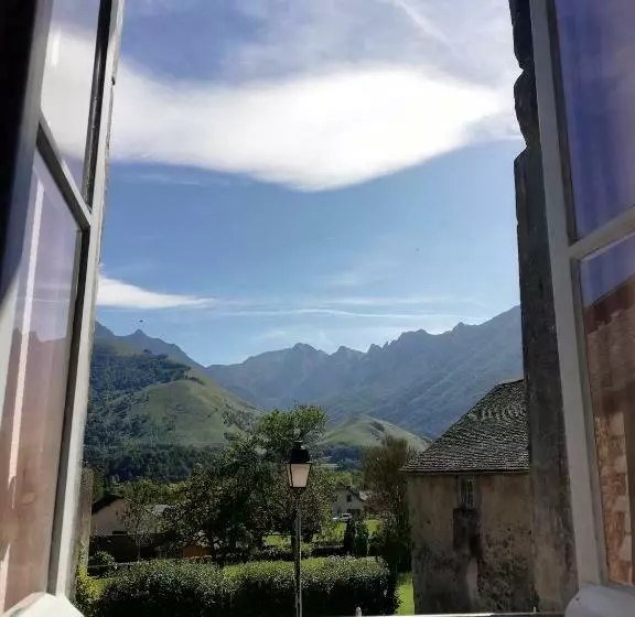 Aamiaismajoitus (B&B) La Maison De Jeanne